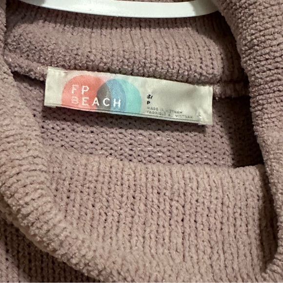 Free People FP Beach Ronda Tunic Sweater, Mock Neck size S oversized fit - Picture 11 of 11